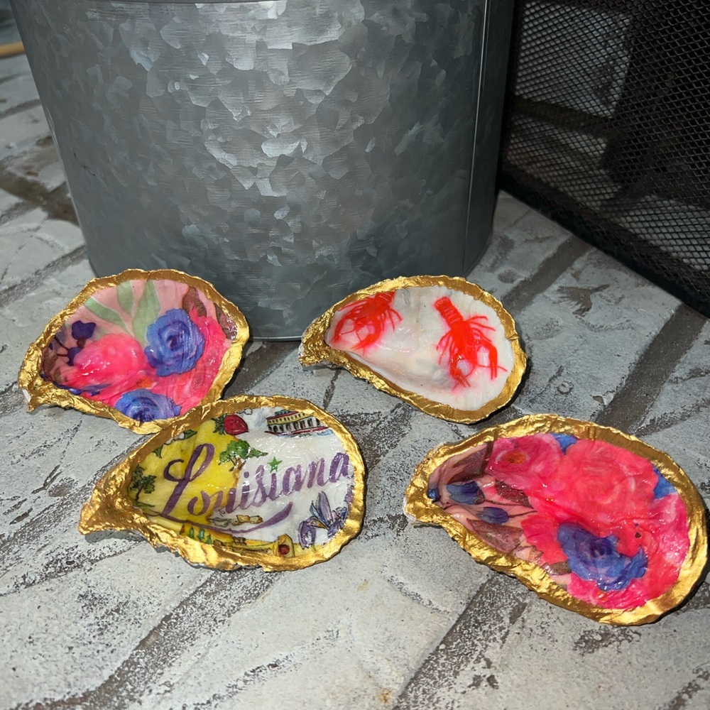 Oyster Shell Dishes